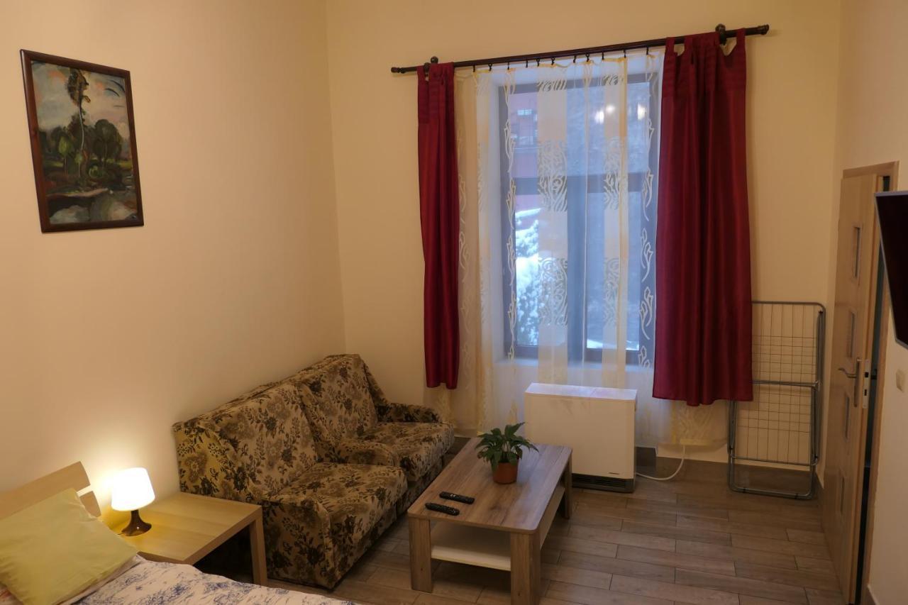 Stare Miasto Zyblikiewicza Cracóvia Exterior foto
